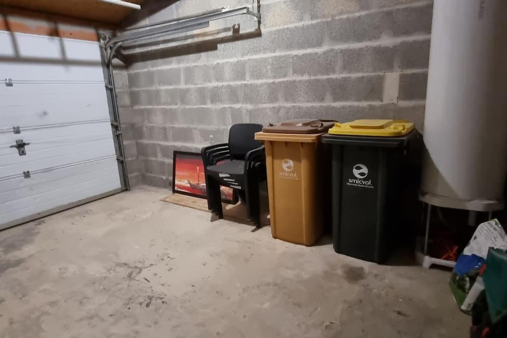 Belle Maison Climatisee Renovee Pac-Man Entre Collegues, Amis, Famille - Barbecue - Netflix - Prime - Baby Foot 50Cts Saint-Seurin-sur-l'Isle المظهر الخارجي الصورة